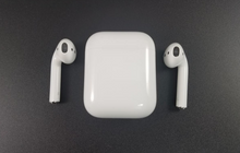 Load image into Gallery viewer, Apple AirPods White In-Ear Wireless Bluetooth Headsets Case MMEF2AM/A